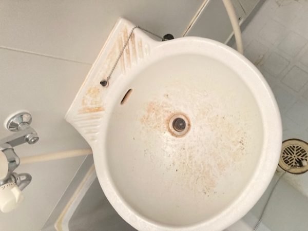 飯塚市の大学生の自宅にて浴室クリーニング